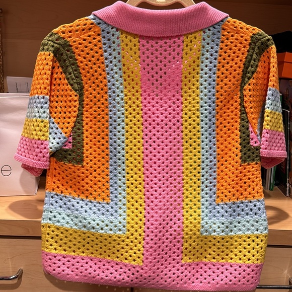 Crochet collard polo shirt. Pink buttons multi color knit - Picture 4 of 10